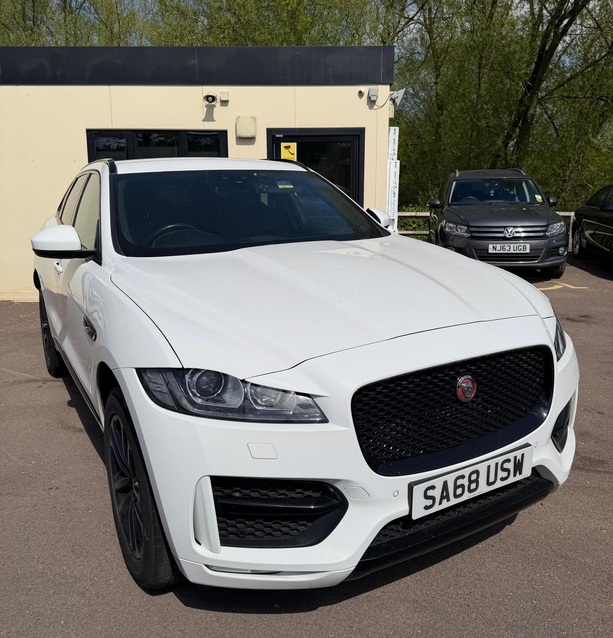 Jaguar F-PACE